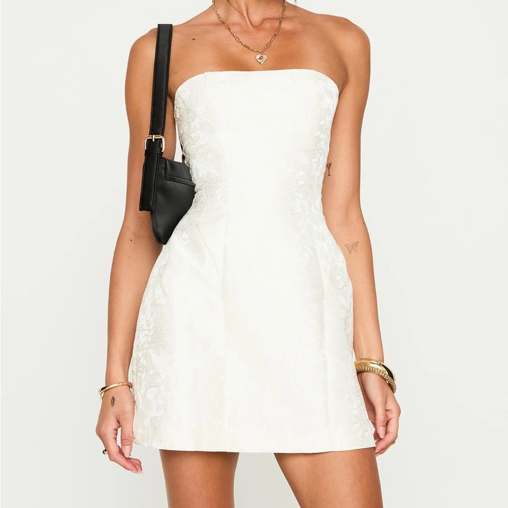 Princess Polly Strapless White Dress